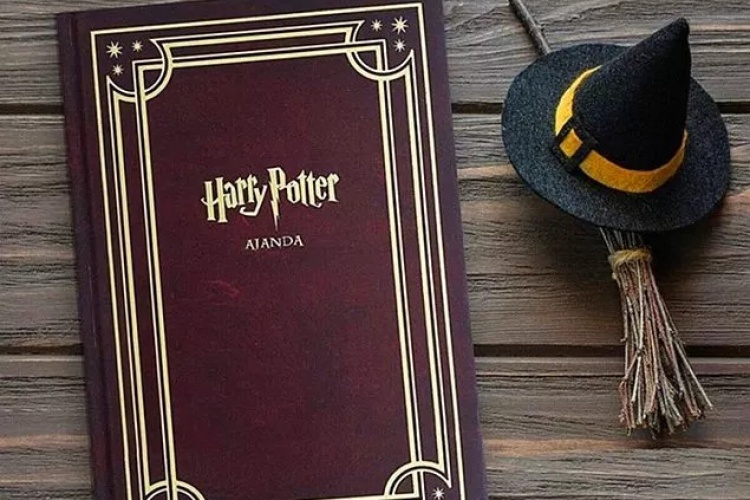 Harry Potter sevenlerin çok hoşuna gidecek bir ajanda.
